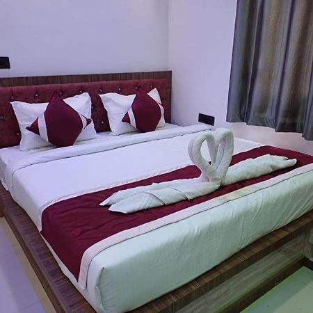 Hotel Shri Sai International, Sitamarhi Dumra Exteriör bild